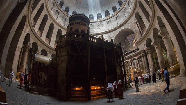 Jesus' tomb at Church of the Holy Sepulcher getting long-needed restoration