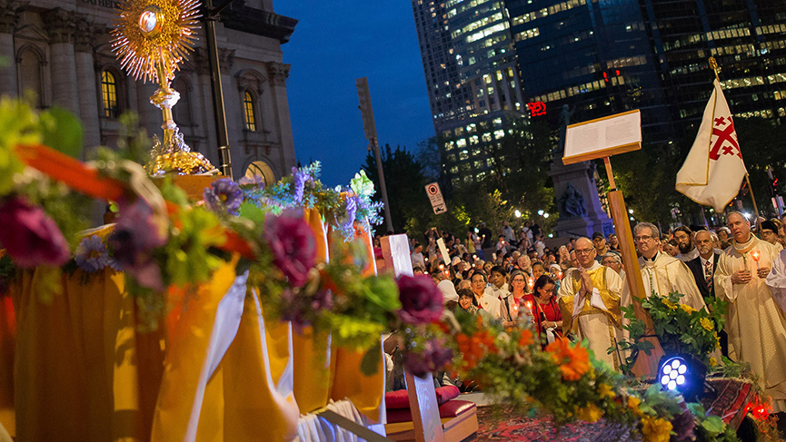 2019 Corpus Christi procession in the streets of Montreal