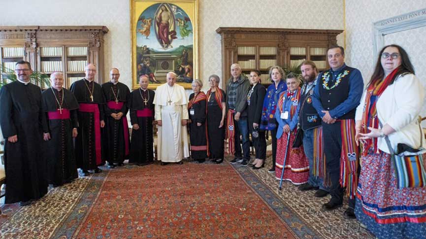 Pope Francis-indigenous delegation in Rome 