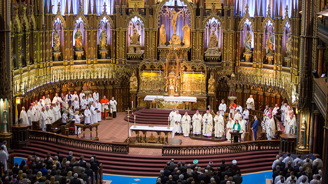 The Solemn Mass of the 375th anniversary of the founding of Montreal was celebrated at Notre-Dame Basilica &#40;Photo: Notre-Dame Basilica&#41;