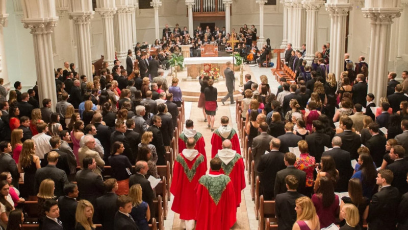 « Servir la justice, c’est aussi donner un goût de vivre » : Mgr Lépine à la Messe rouge