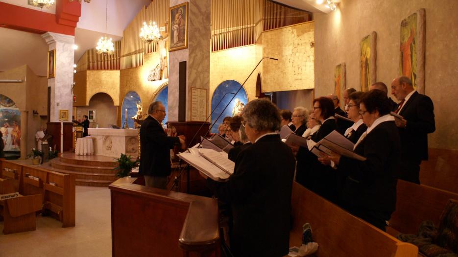 A beautiful choir! (Photo: Brigitte Bédard)
