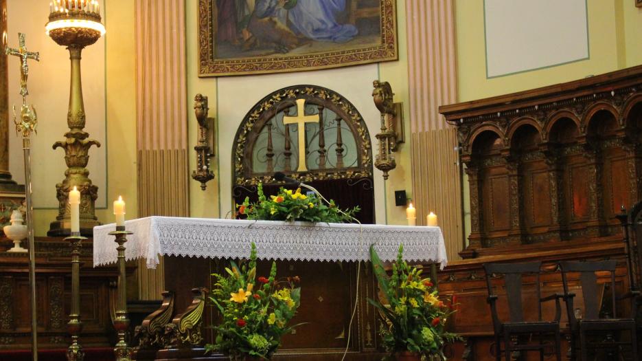 The Saint Pierre-Claver's church altar. (Photo: Isabelle de Chateauvieux) © Catholic Archdiocese of Montreal 