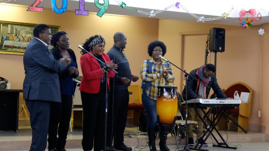 Nous avons eu droit à la participation de la belle chorale de Notre-Dame-d'Afrique pour nous réchauffer le coeur! (Photo : Richard Maltais)