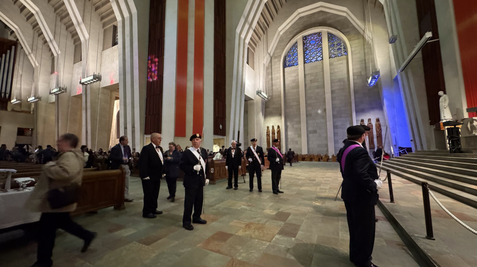 Une messe pour la paix rassemble les fidèles à l’Oratoire Saint-Joseph