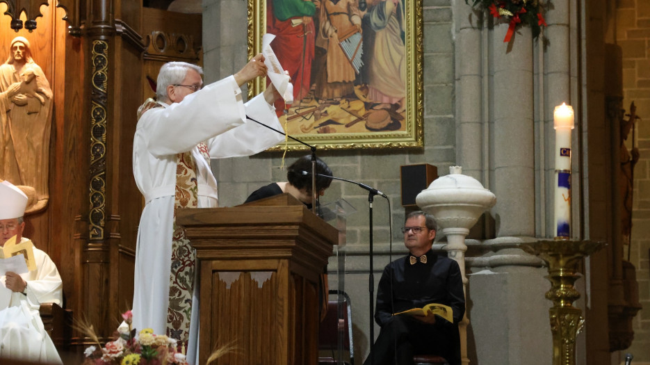 Mgr Alain Faubert a été installé du diocèse de Valleyfield