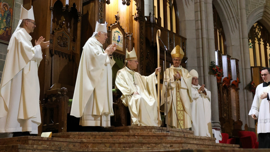 Bishop Alain Faubert Installed as Bishop of Valleyfield