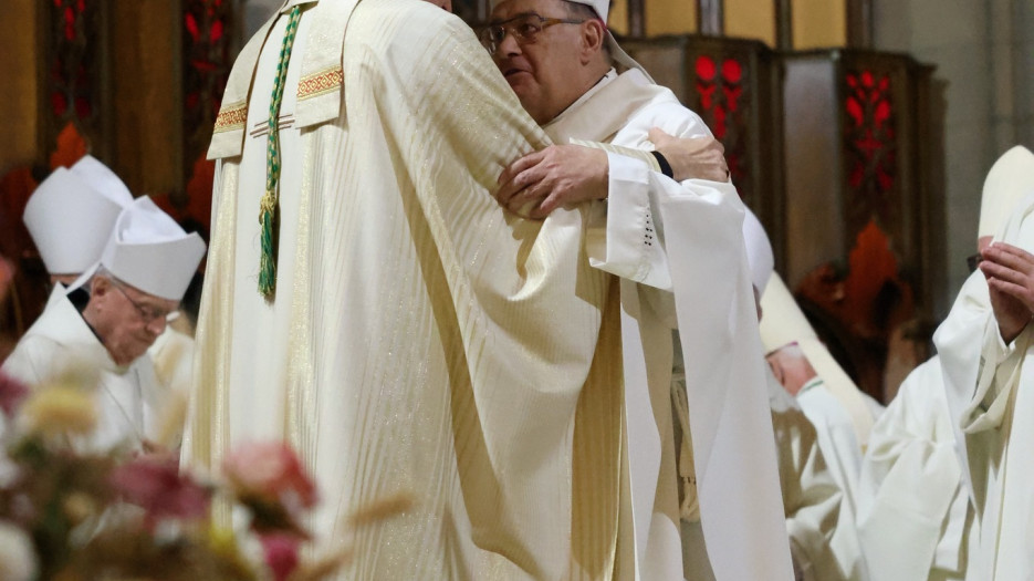 Bishop Alain Faubert Installed as Bishop of Valleyfield