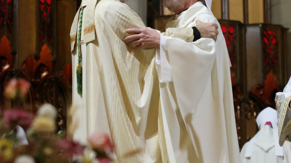 Mgr Alain Faubert a été installé du diocèse de Valleyfield