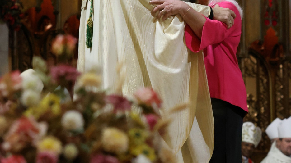 Mgr Alain Faubert a été installé du diocèse de Valleyfield