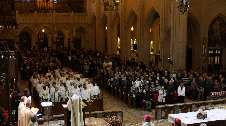 Mgr Alain Faubert a été installé du diocèse de Valleyfield