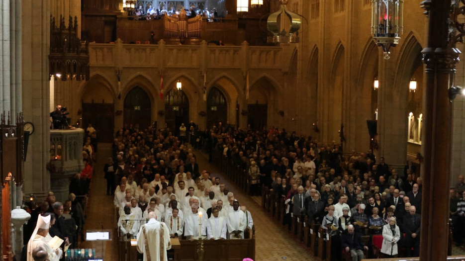 Mgr Alain Faubert a été installé du diocèse de Valleyfield