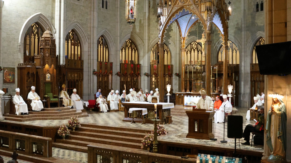 Mgr Alain Faubert a été installé du diocèse de Valleyfield