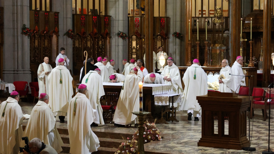 Bishop Alain Faubert Installed as Bishop of Valleyfield