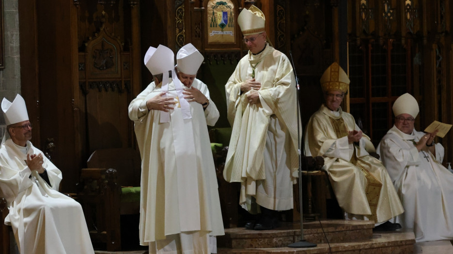 Mgr Alain Faubert a été installé du diocèse de Valleyfield