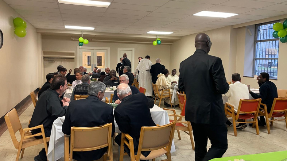 A dinner for priests, deacons, and deacons' wives before the Chrism Mass - April 2025