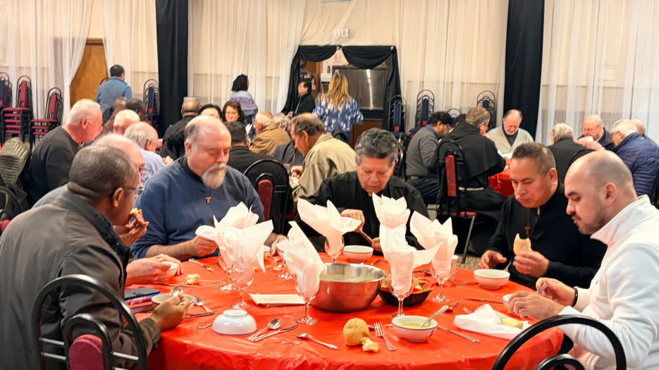 Priests responsible for catechesis across Montréal’s cultural communities gathered at Notre-Dame de Fatima Parish in Laval - November 5, 2025