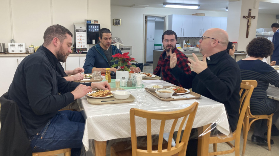 Special mass at the GSAM