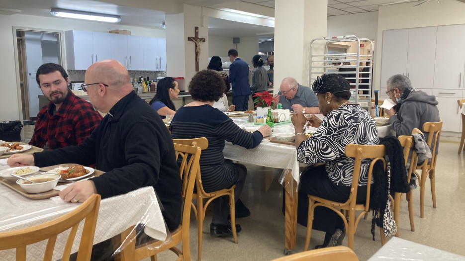 Special mass at the GSAM