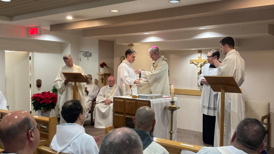Special mass at the GSAM