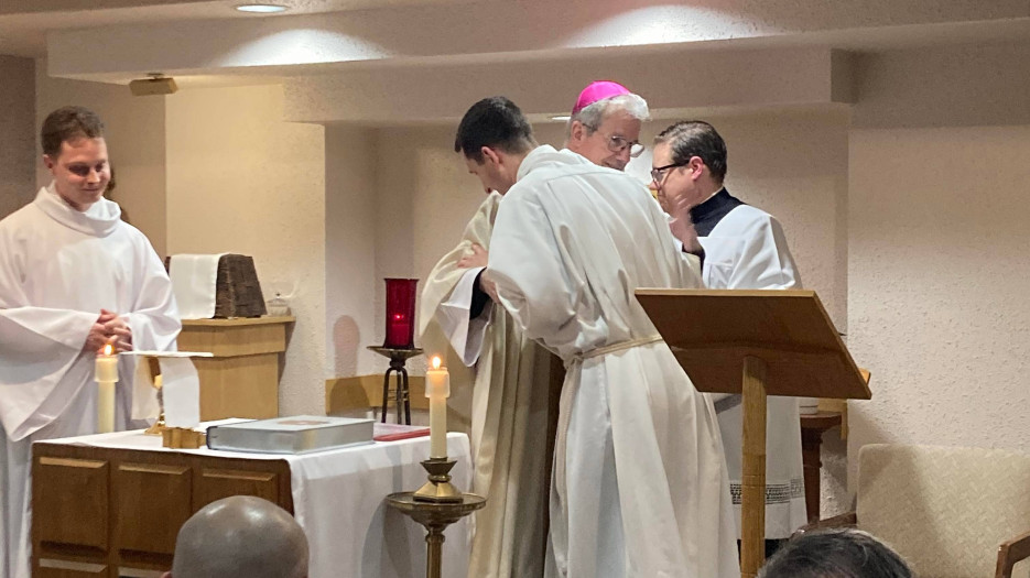 Special mass at the GSAM