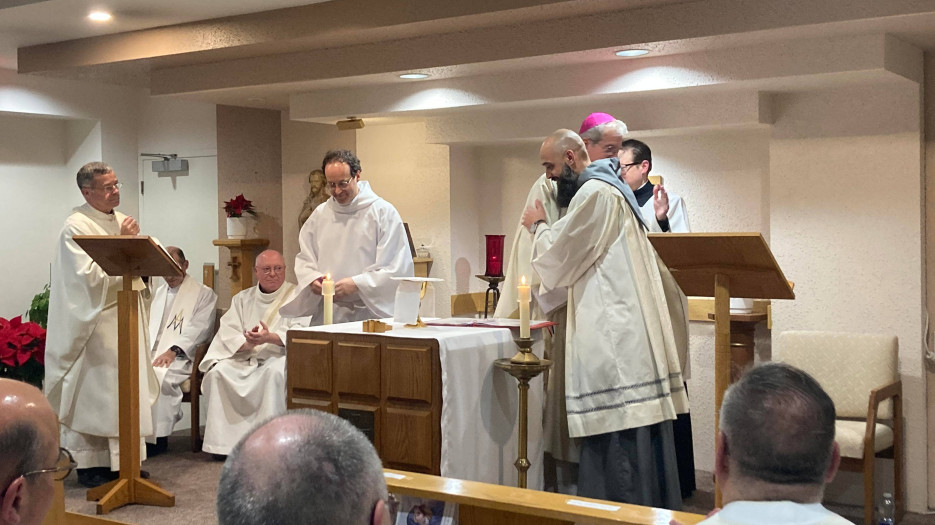 Special mass at the GSAM