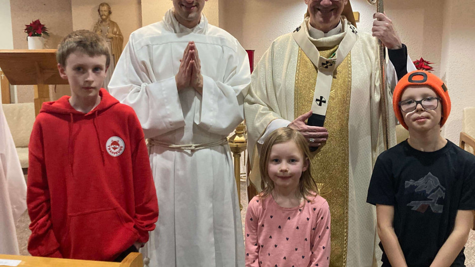 Special mass at the GSAM