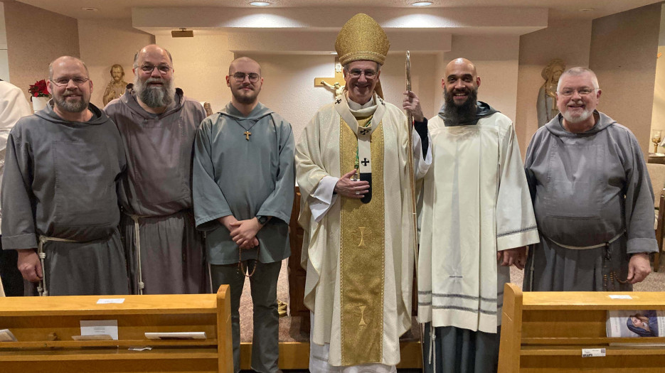 Special mass at the GSAM