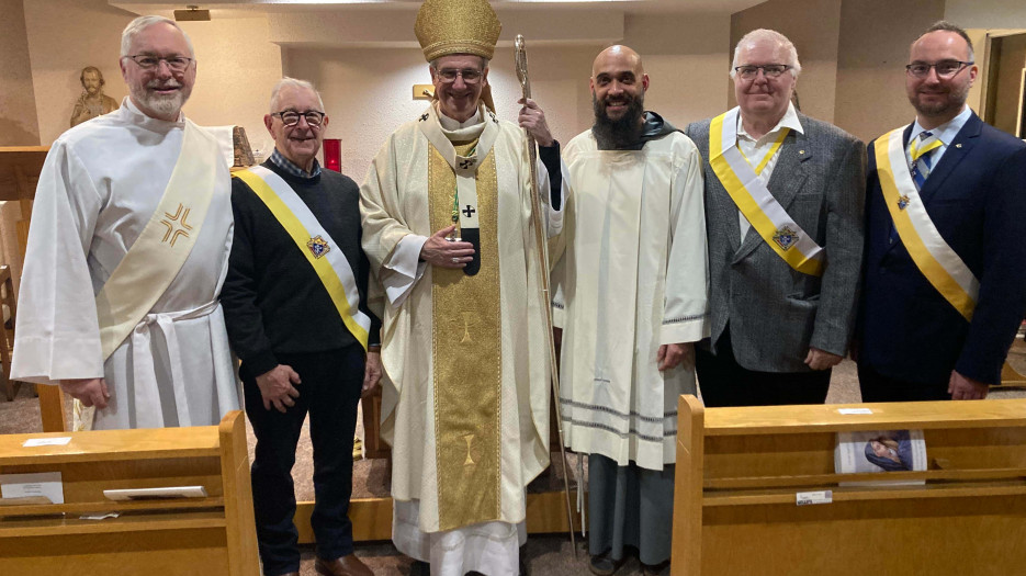 Special mass at the GSAM