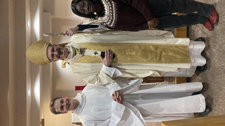 Special mass at the GSAM