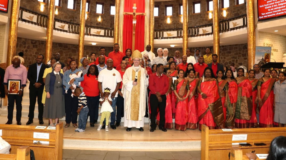 125 ans de Présence missionnaire de La Sainte-Famille de Bordeaux au Canada